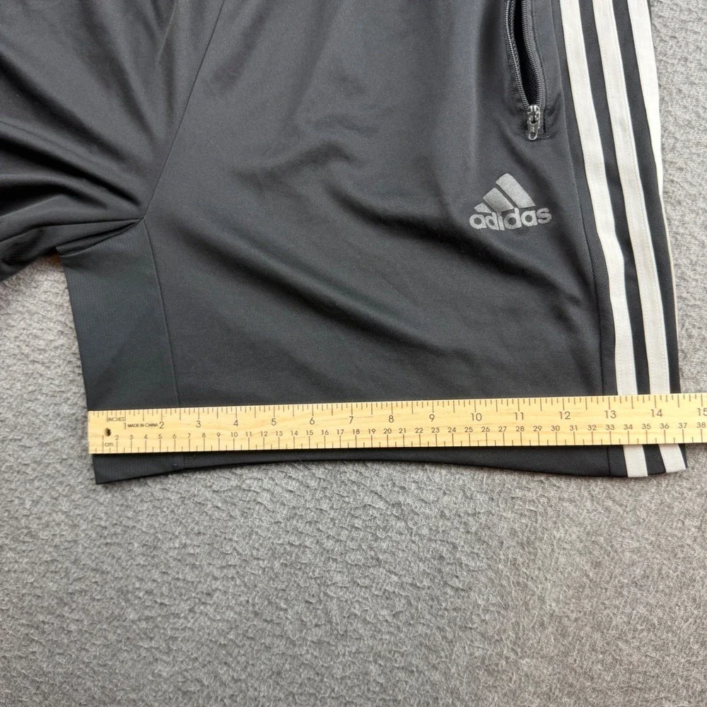 Adidas Athletic Shorts Men's XL Black Primeblue Aeroready 3-Stripe Zip Pockets